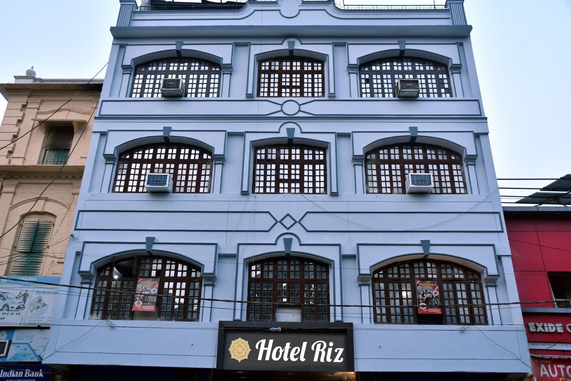 Hotel Riz Варанаси Экстерьер фото