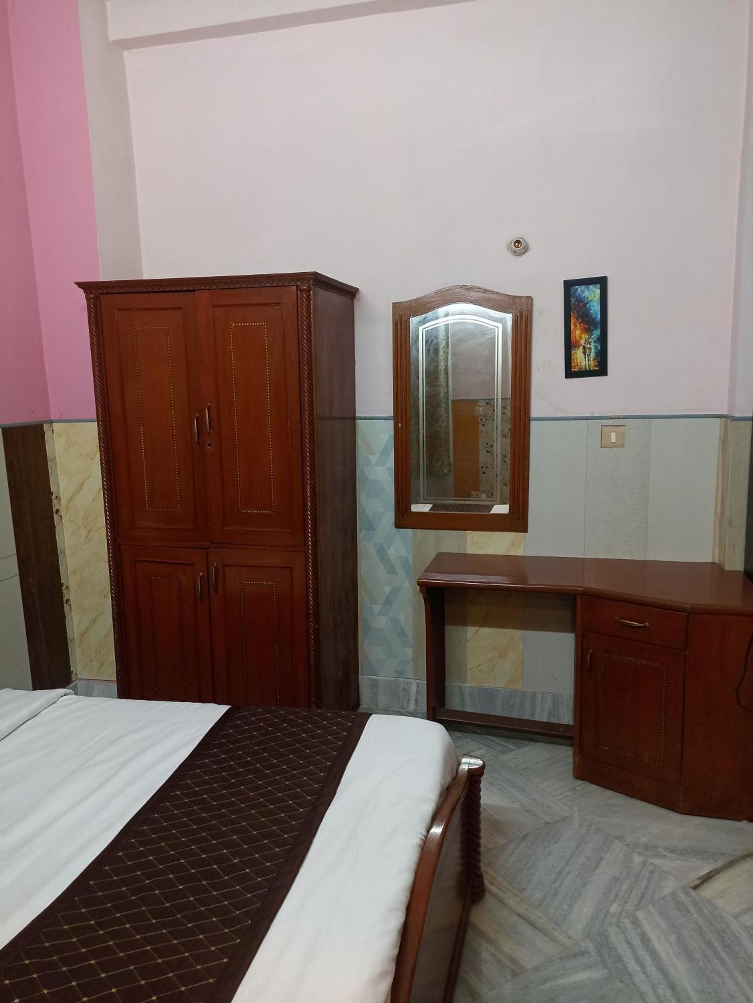 Hotel Riz Варанаси Экстерьер фото