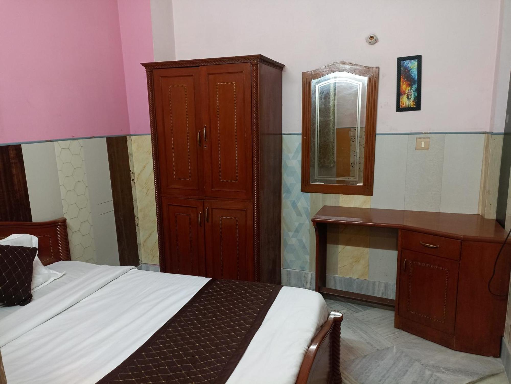 Hotel Riz Варанаси Экстерьер фото